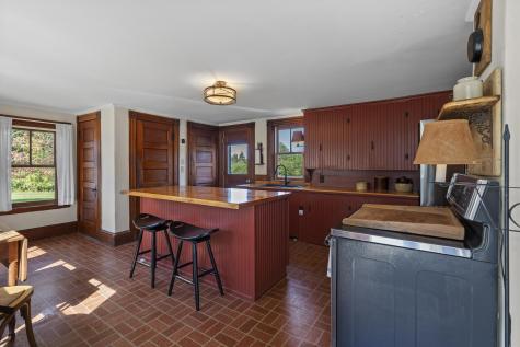 145 Huddle Road Bristol ME 04554