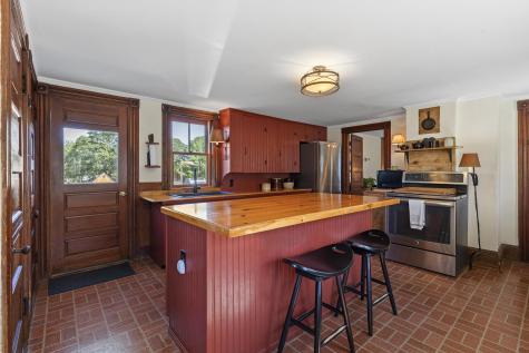 145 Huddle Road Bristol ME 04554