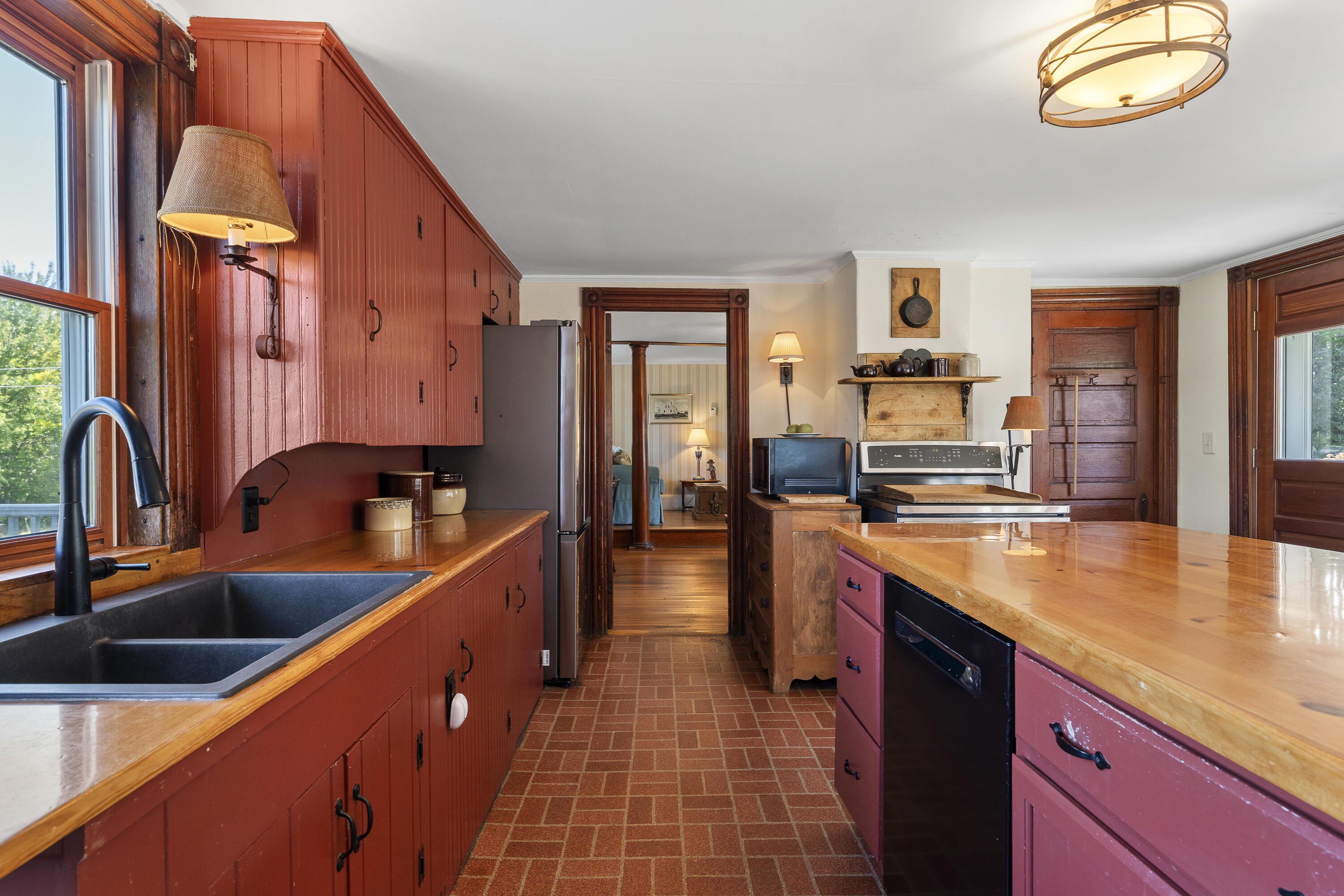 145 Huddle Road Bristol ME 04554