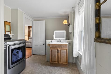 145 Huddle Road Bristol ME 04554