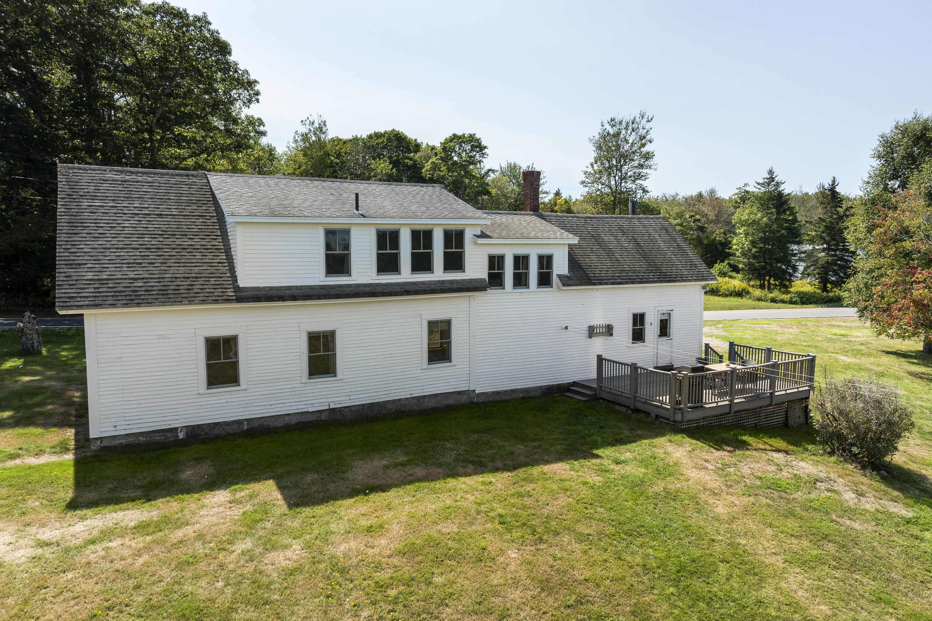 145 Huddle Road Bristol ME 04554