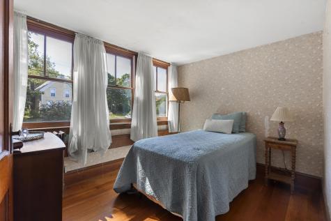 145 Huddle Road Bristol ME 04554