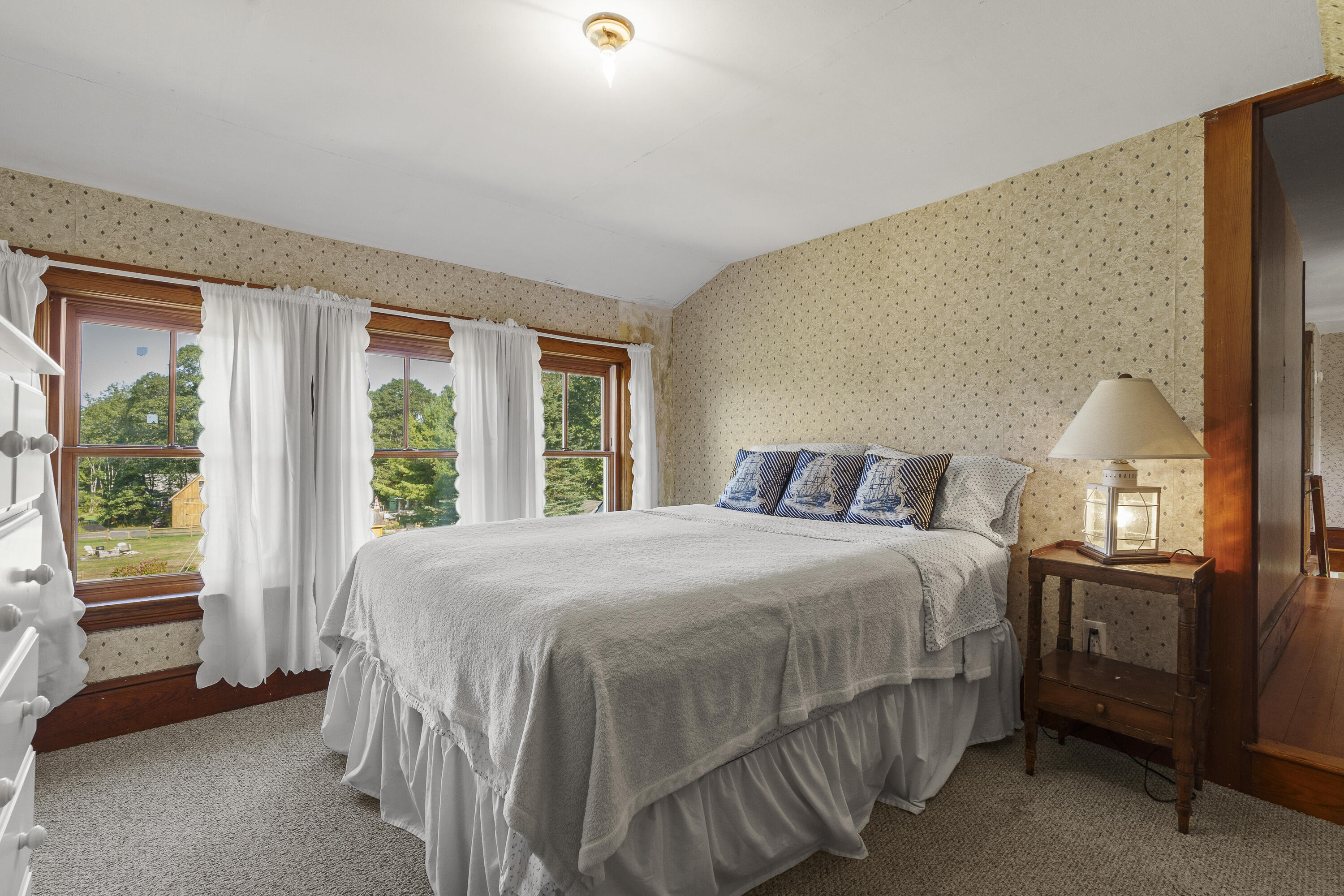 145 Huddle Road Bristol ME 04554