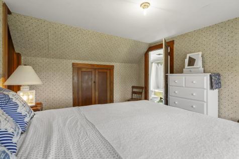 145 Huddle Road Bristol ME 04554