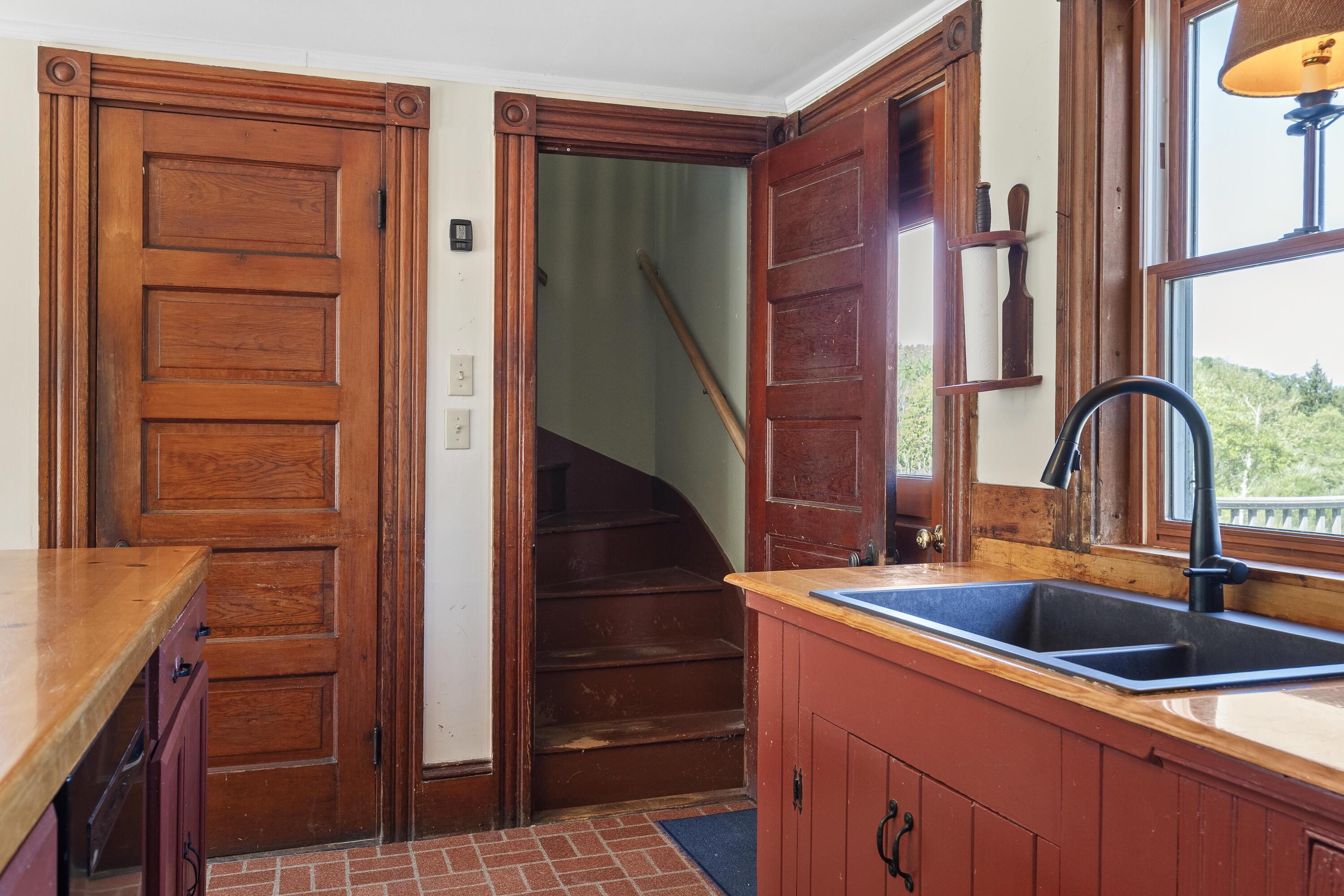 145 Huddle Road Bristol ME 04554