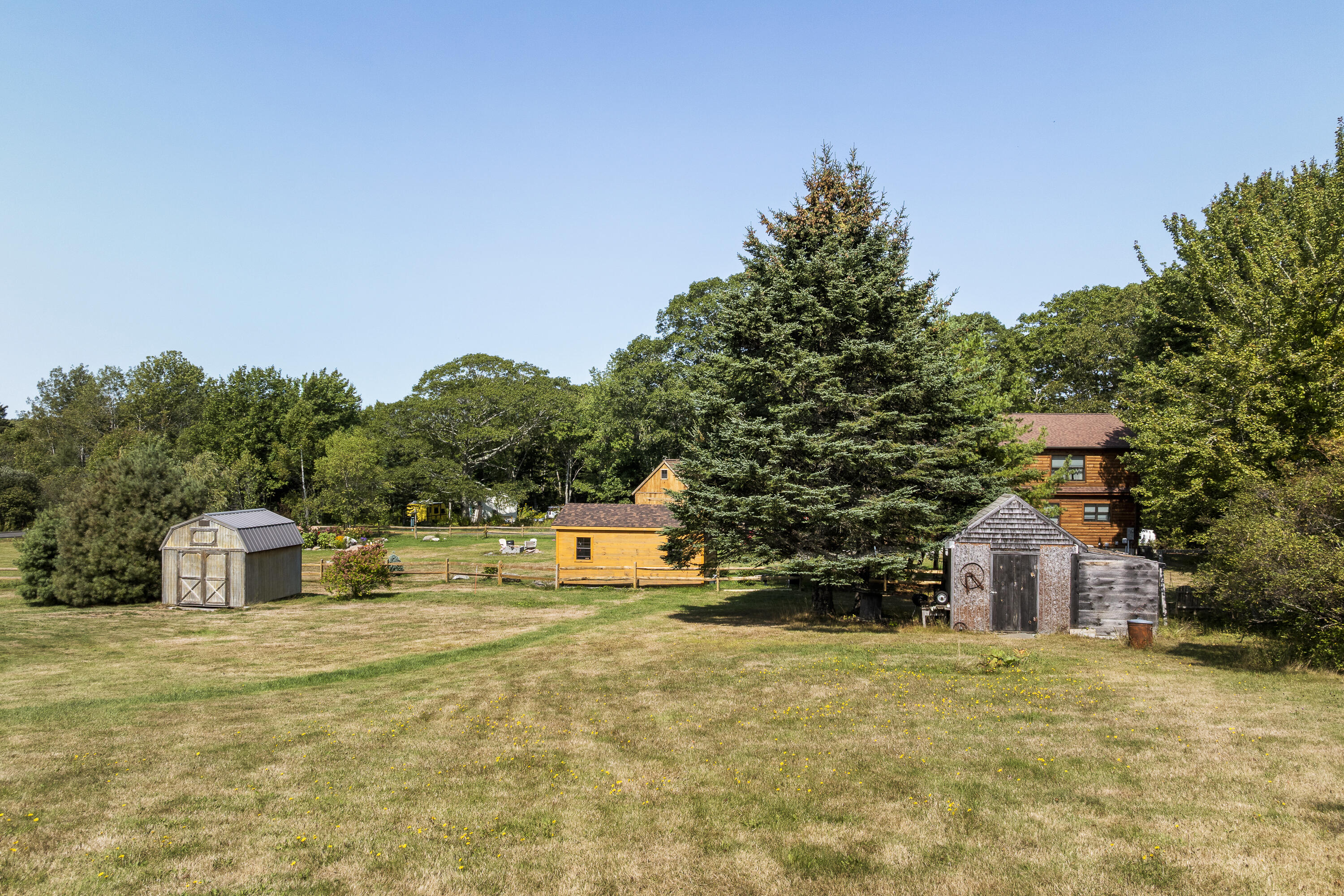 145 Huddle Road Bristol ME 04554