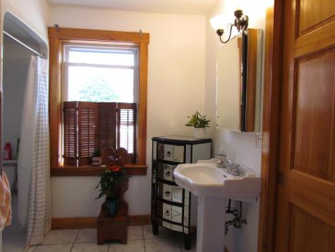 53 Ferry Road Lisbon ME 04250