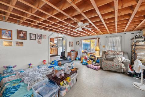 132 Wellman Road Chelsea ME 04330