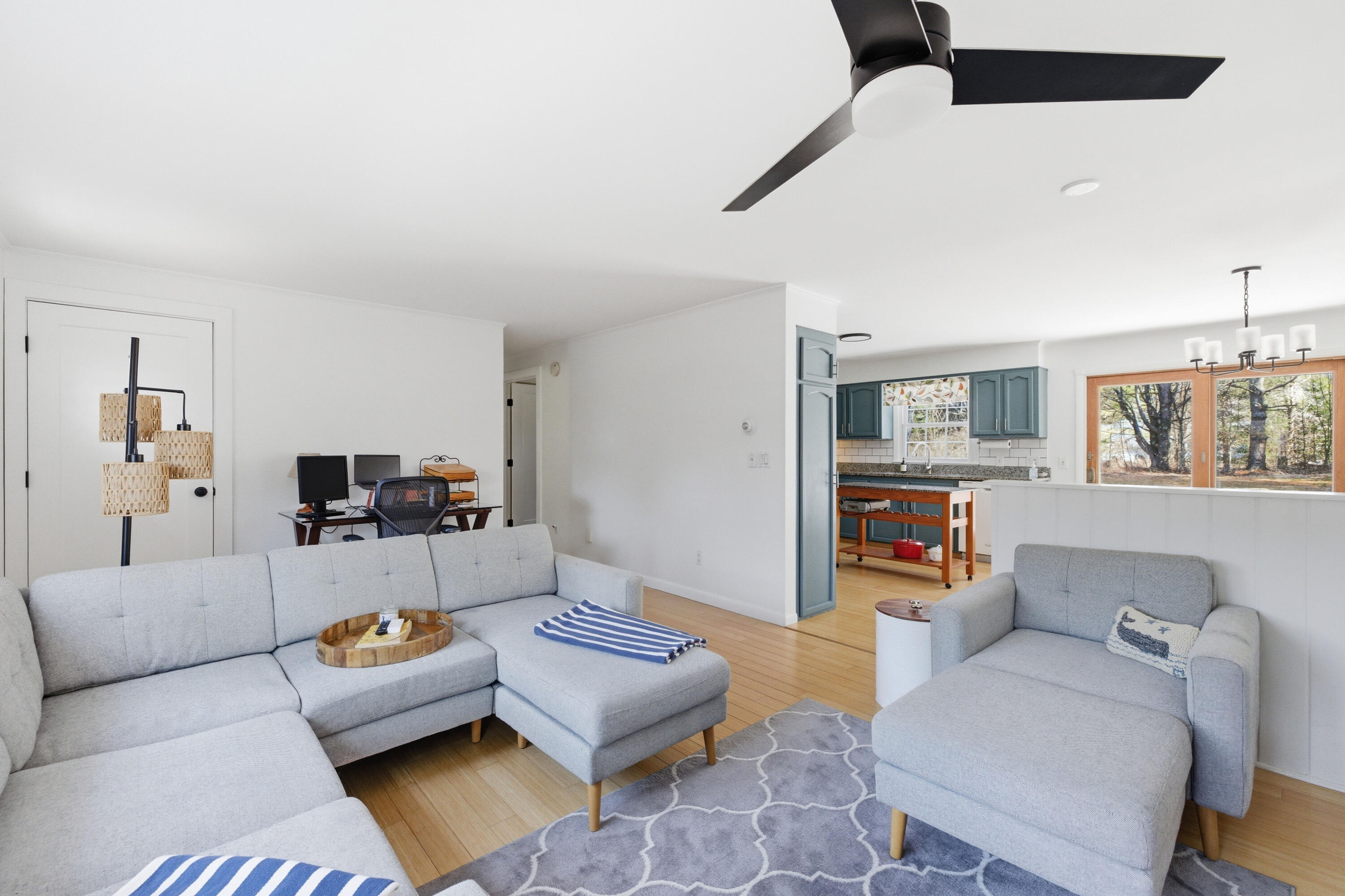 357 River Road Topsham ME 04086