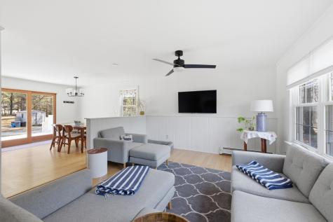357 River Road Topsham ME 04086