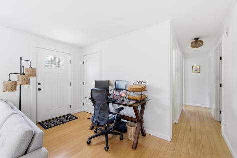 357 River Road Topsham ME 04086