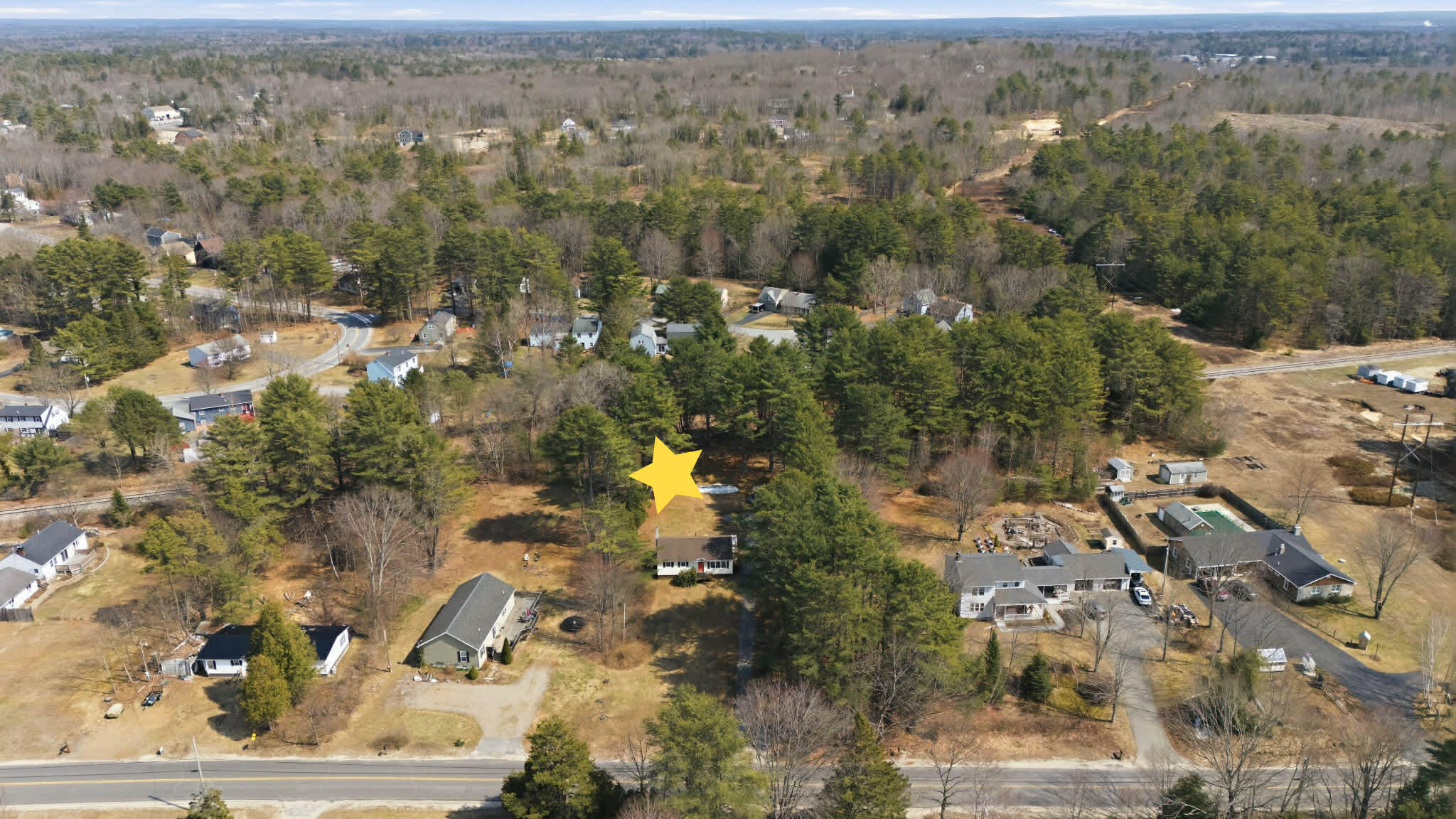 357 River Road Topsham ME 04086