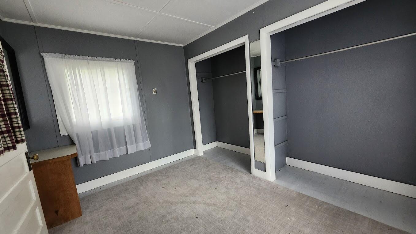 17 Bates Street Millinocket ME 04462