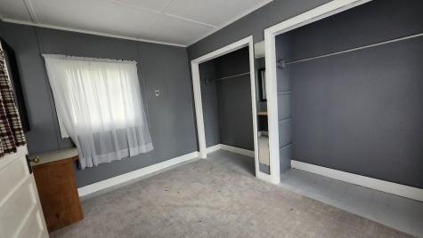 17 Bates Street Millinocket ME 04462