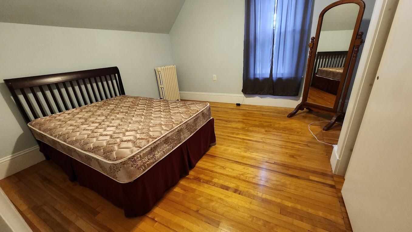 17 Bates Street Millinocket ME 04462