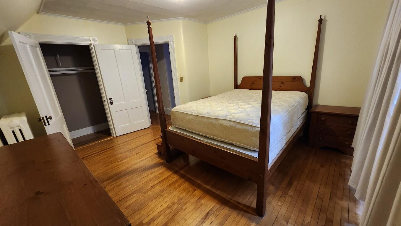 17 Bates Street Millinocket ME 04462