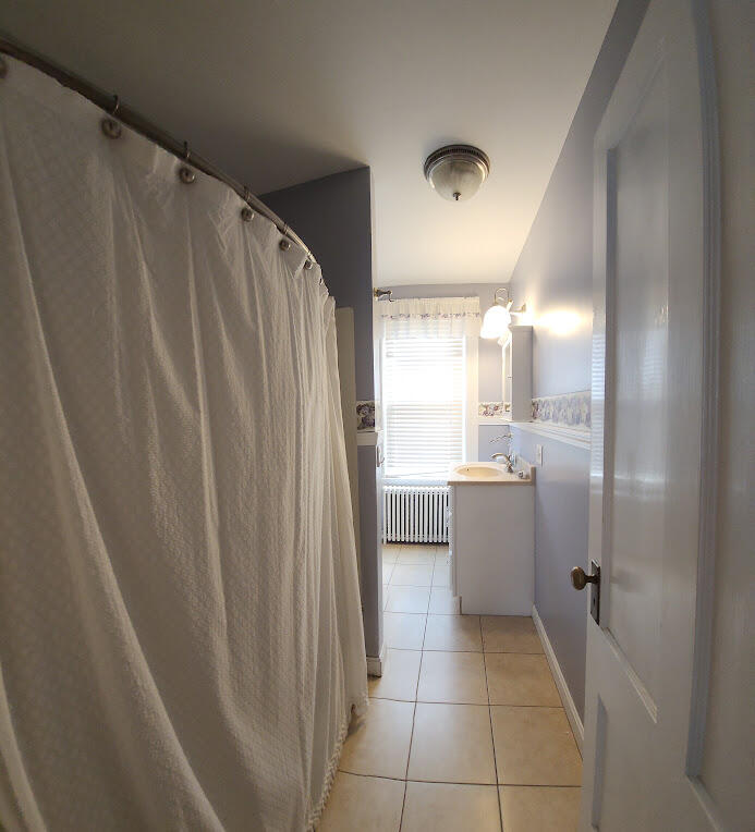 17 Bates Street Millinocket ME 04462