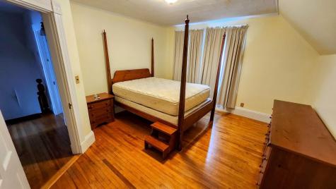 17 Bates Street Millinocket ME 04462