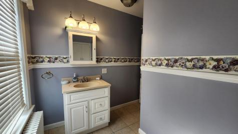 17 Bates Street Millinocket ME 04462