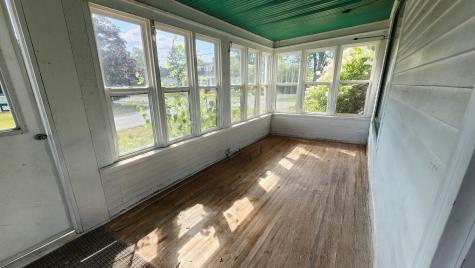 17 Bates Street Millinocket ME 04462