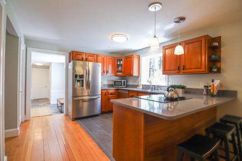 104 Hardy Road Falmouth ME 04105