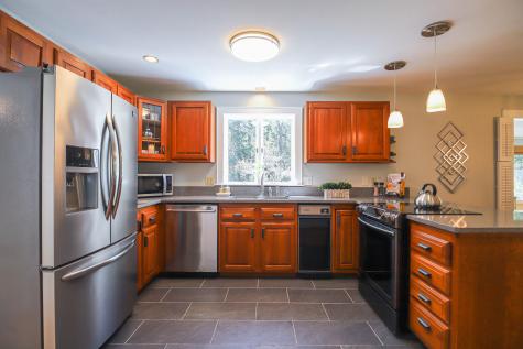 104 Hardy Road Falmouth ME 04105