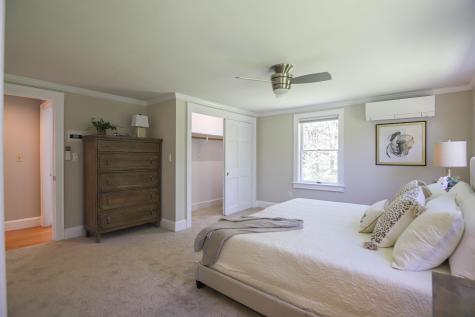 104 Hardy Road Falmouth ME 04105