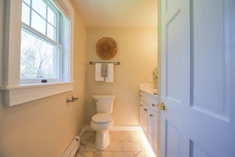 104 Hardy Road Falmouth ME 04105