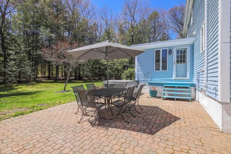 104 Hardy Road Falmouth ME 04105
