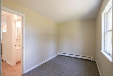 104 Hardy Road Falmouth ME 04105