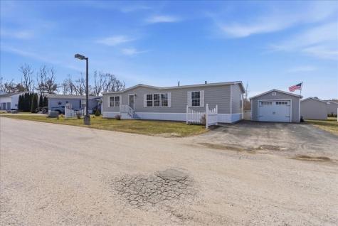 10 Houle Street Sabattus ME 04280