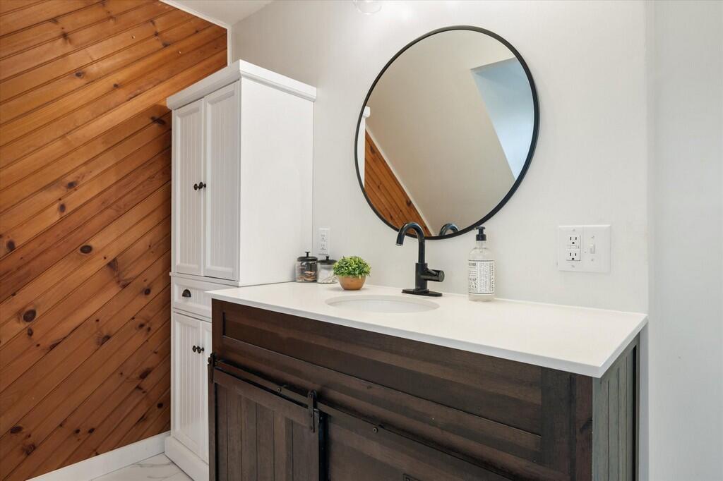 261 / 264 Woodland Avenue Old Town ME 04468