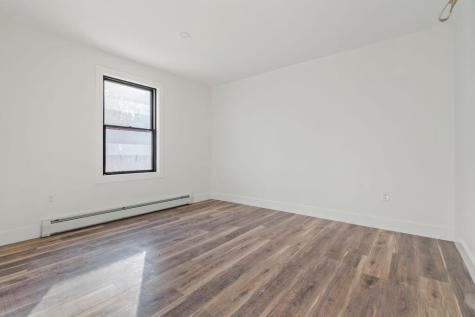 39 Dumont Circle Bethel ME 04217