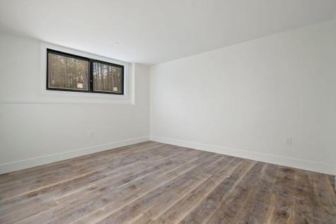 39 Dumont Circle Bethel ME 04217