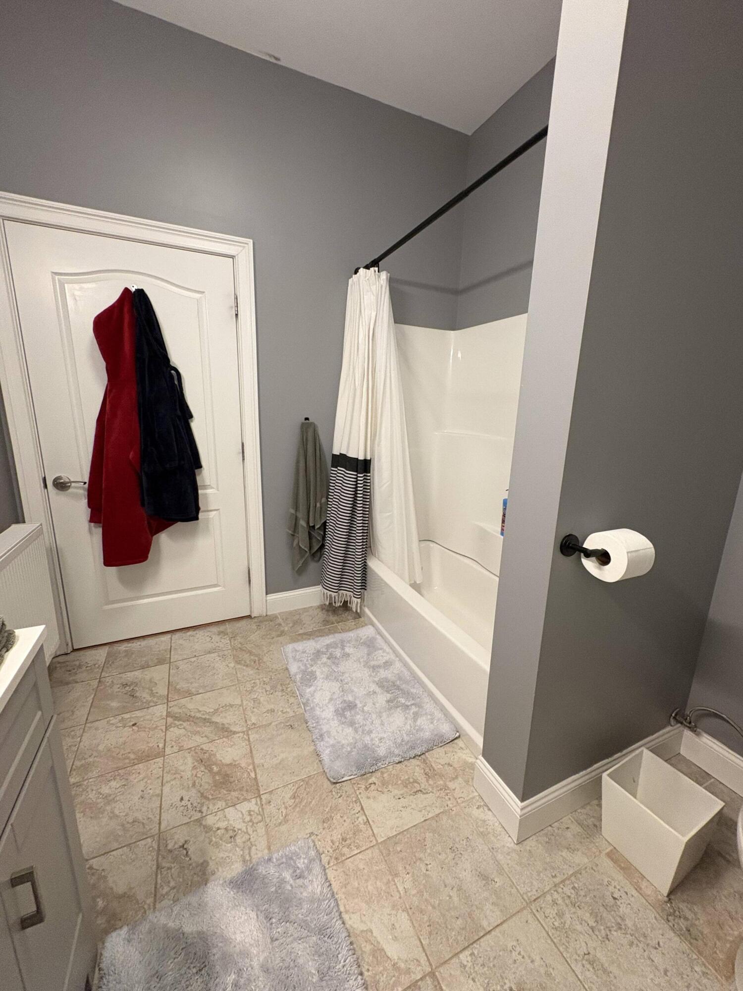 287 Hudson Road Glenburn ME 04401