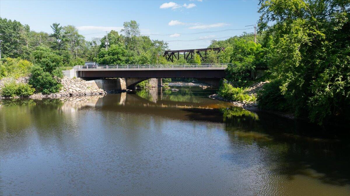 2053 Hotel Road Auburn ME 04210