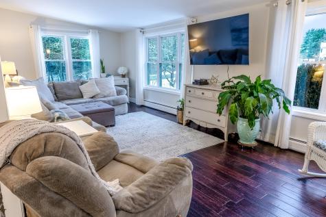 45 Scotland Bridge Road York ME 03909