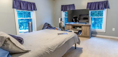 45 Scotland Bridge Road York ME 03909