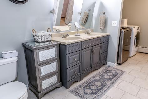 45 Scotland Bridge Road York ME 03909