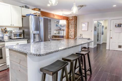 45 Scotland Bridge Road York ME 03909