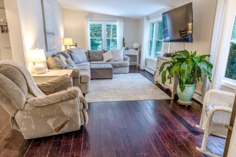 45 Scotland Bridge Road York ME 03909