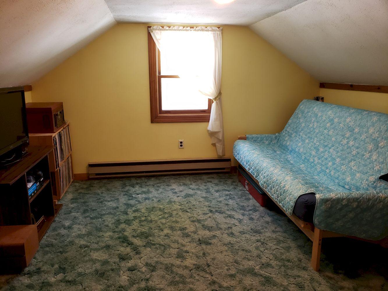 31 Harmony Road Wellington ME 04942