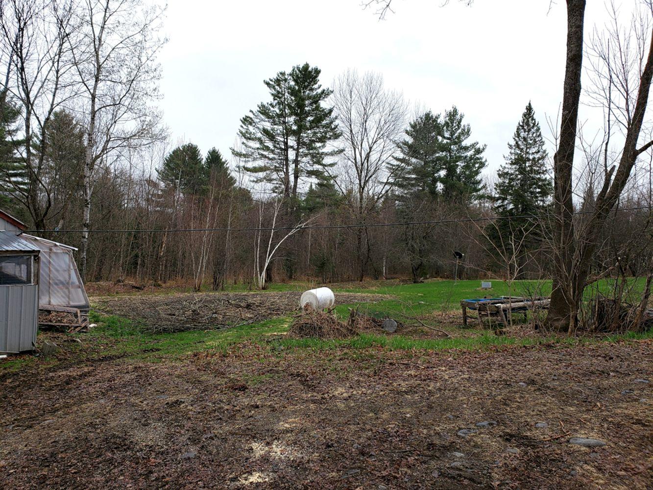 31 Harmony Road Wellington ME 04942