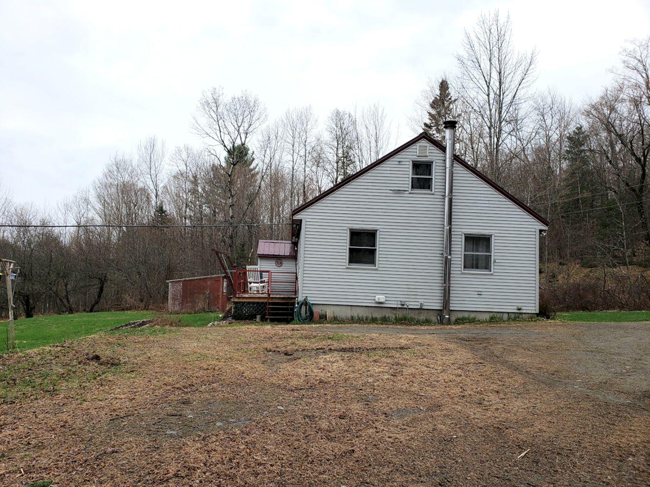 31 Harmony Road Wellington ME 04942