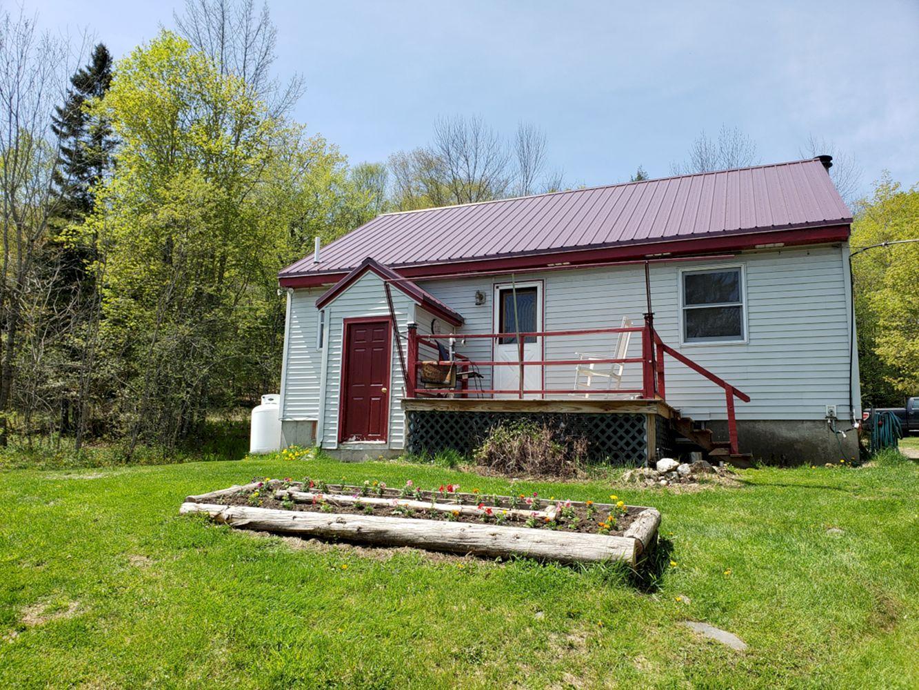 31 Harmony Road Wellington ME 04942