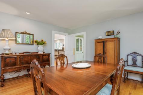 9 Hemlock Lane Falmouth ME 04105