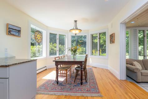 9 Hemlock Lane Falmouth ME 04105