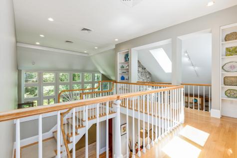 9 Hemlock Lane Falmouth ME 04105