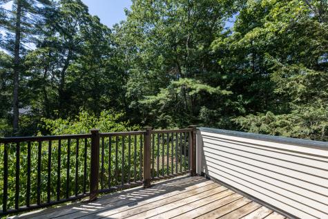 9 Hemlock Lane Falmouth ME 04105