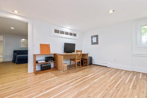 9 Hemlock Lane Falmouth ME 04105